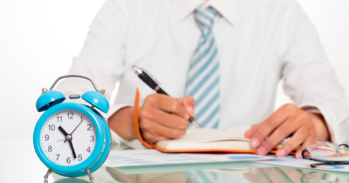 Thực hành hít thở và thiền để cân bằng cảm xúc